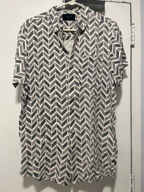 ROLLA'S Men's Short Sleeve Button-Up Shirt in Black & White Chevron